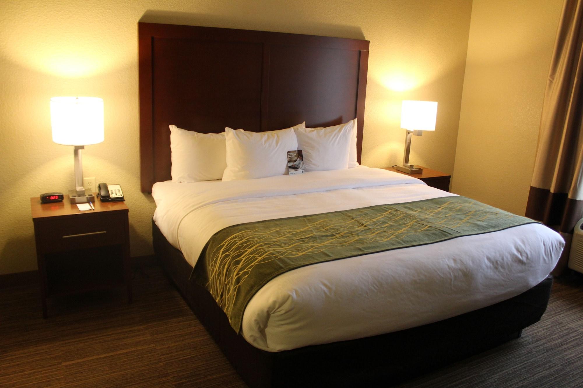 Comfort Inn Bentonville - Crystal Bridges Εξωτερικό φωτογραφία